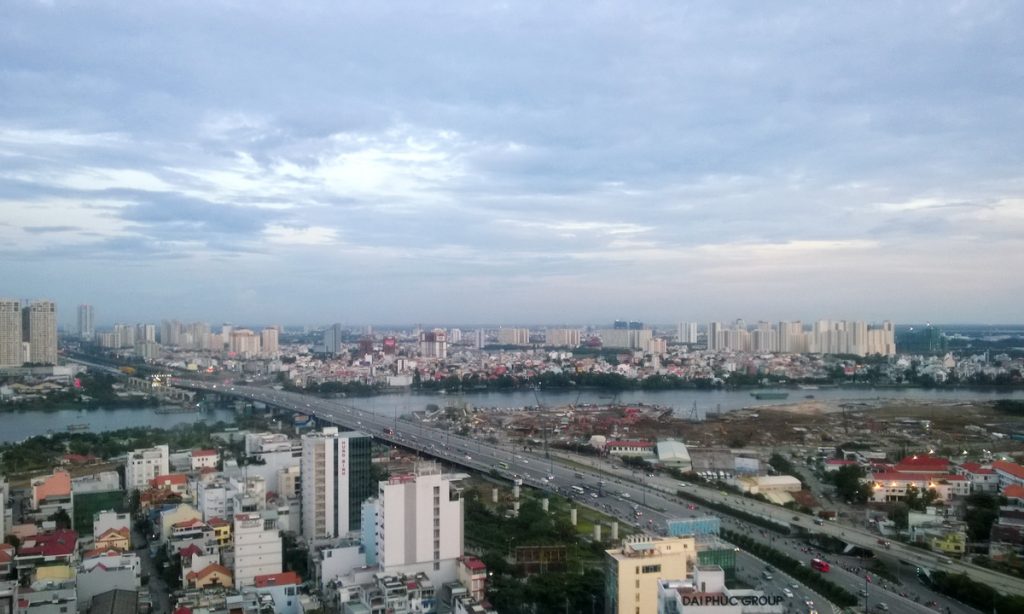 Cho thuê căn hộ Pearl Plaza 3 phòng ngủ tầng 21 thoáng nội thất đẹp