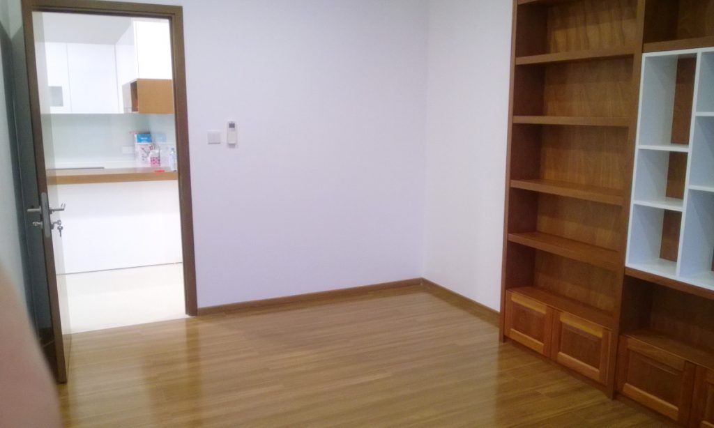 Cho thuê căn hộ Pearl Plaza 3 phòng ngủ tầng 21 thoáng nội thất đẹp