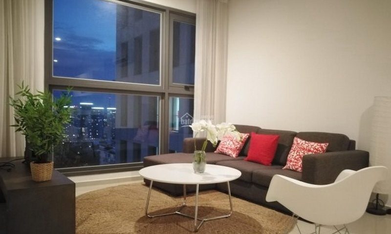 Cho thuê căn Pearl Plaza 2 phòng ngủ view q1 lầu 18 nội thất cao cấp