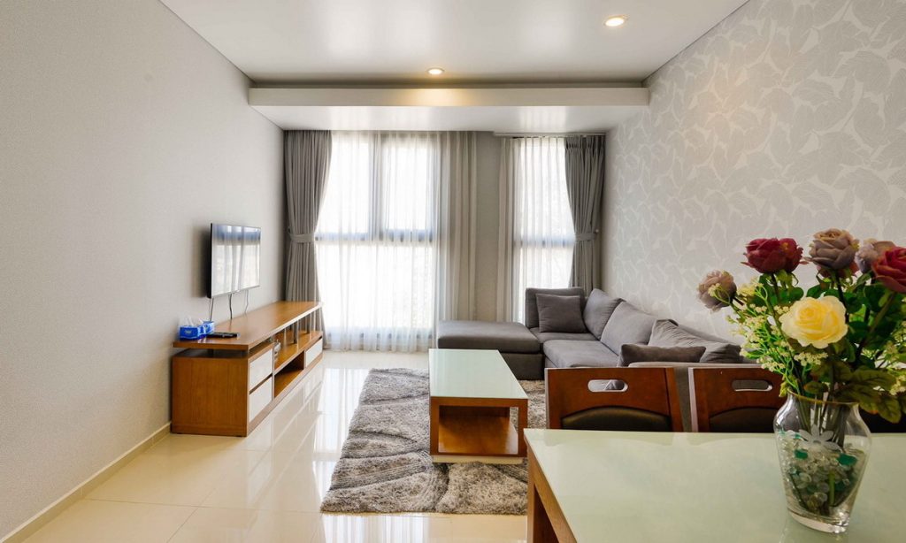Cho thuê Pearl Plaza căn hộ 2 phòng ngủ view sông tầng cao nội thất đẹp