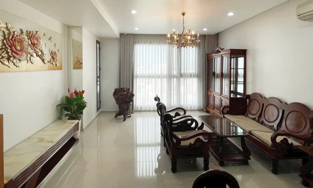 Cho thuê Pearl Plaza Bình Thạnh 2 phòng ngủ view sông lầu cao có nội thất