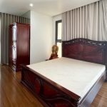 Cho thuê Pearl Plaza Bình Thạnh 2 phòng ngủ view sông lầu cao có nội thất