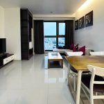 Bán căn hộ cao cấp Pearl Plaza 2 phòng ngủ nhận nhà ở liền lầu cao view sông