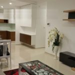 Cho thuê Pearl Plaza căn hộ 2 phòng ngủ view sông lầu 7 đủ nội thất