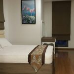 Cho thuê Pearl Plaza căn hộ 2 phòng ngủ view sông lầu 7 đủ nội thất