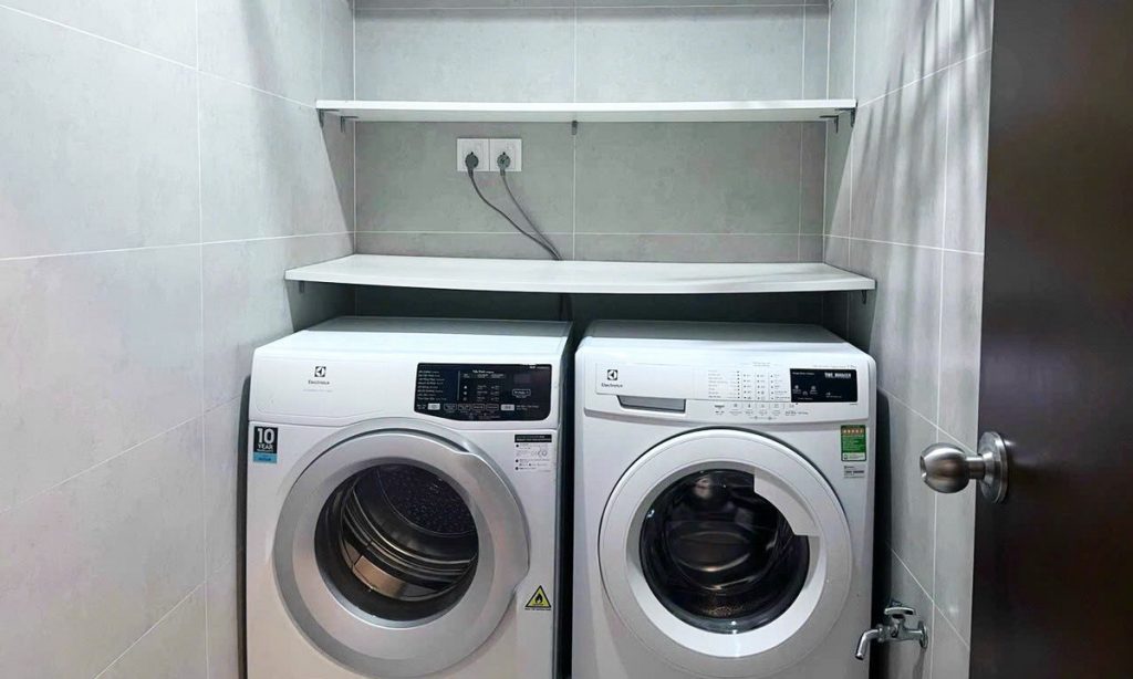 Căn hộ Pearl Plaza cho thuê, 2 pn, nội thất đầy đủ, lầu cao view city