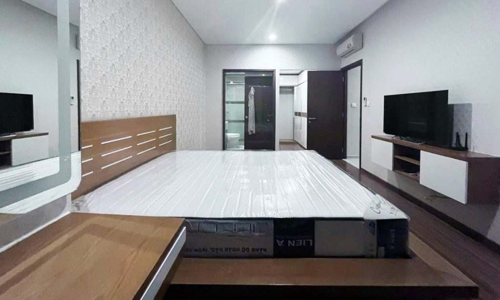 Căn hộ Pearl Plaza cho thuê, 2 pn, nội thất đầy đủ, lầu cao view city