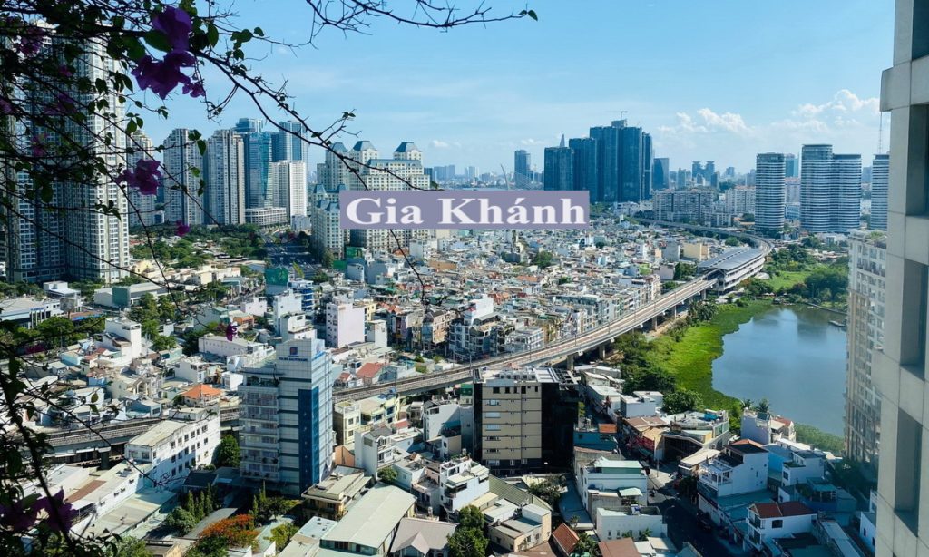 Căn hộ Pearl Plaza cho thuê 2 phòng ngủ view Landmark 81 tầng cao nhà đẹp
