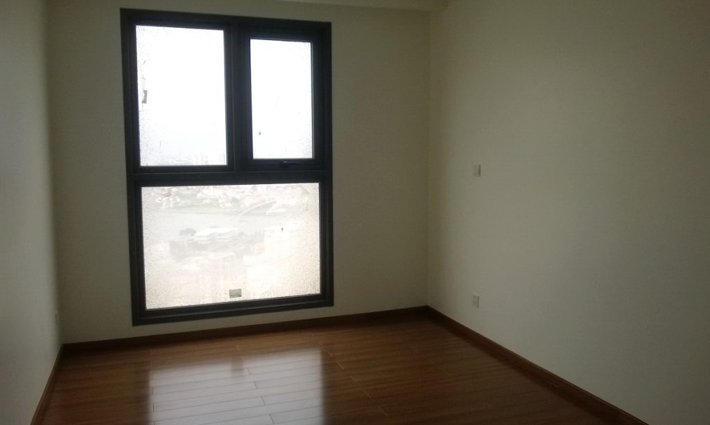 Cho thuê Pearl Plaza Bình Thạnh 2 phòng ngủ view sông lầu cao nhà trống